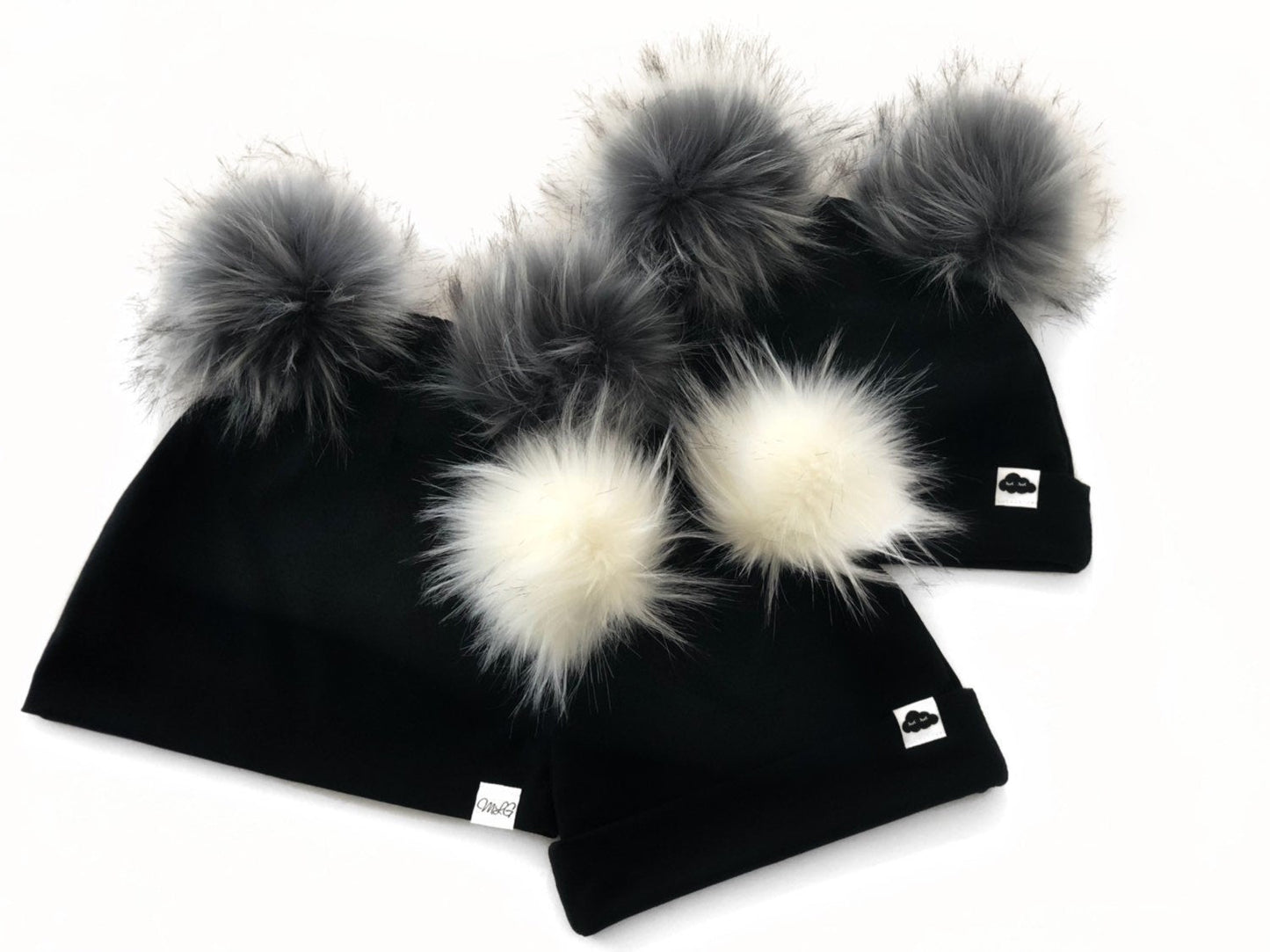 Bonnet Double Pompons