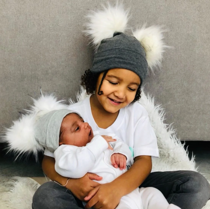 Bonnet Double Pompons