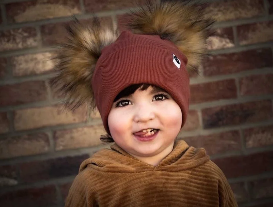 Bonnet Double Pompons